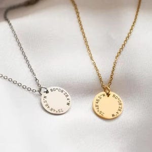 AANGEPASTE coördinaten World Traveler-ketting