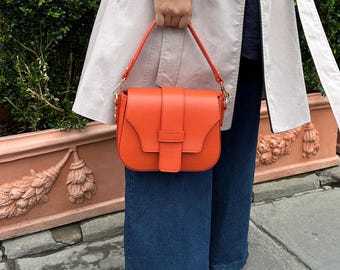 Bolso bandolera de piel italiana naranja, hecho a mano en Florencia