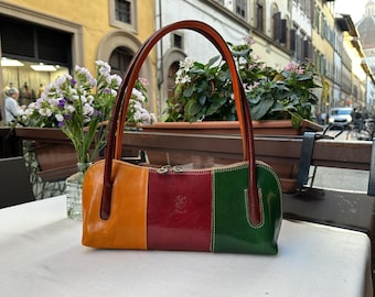 Handmade Italian Leather Shoulder Bag: Classic Vintage Style