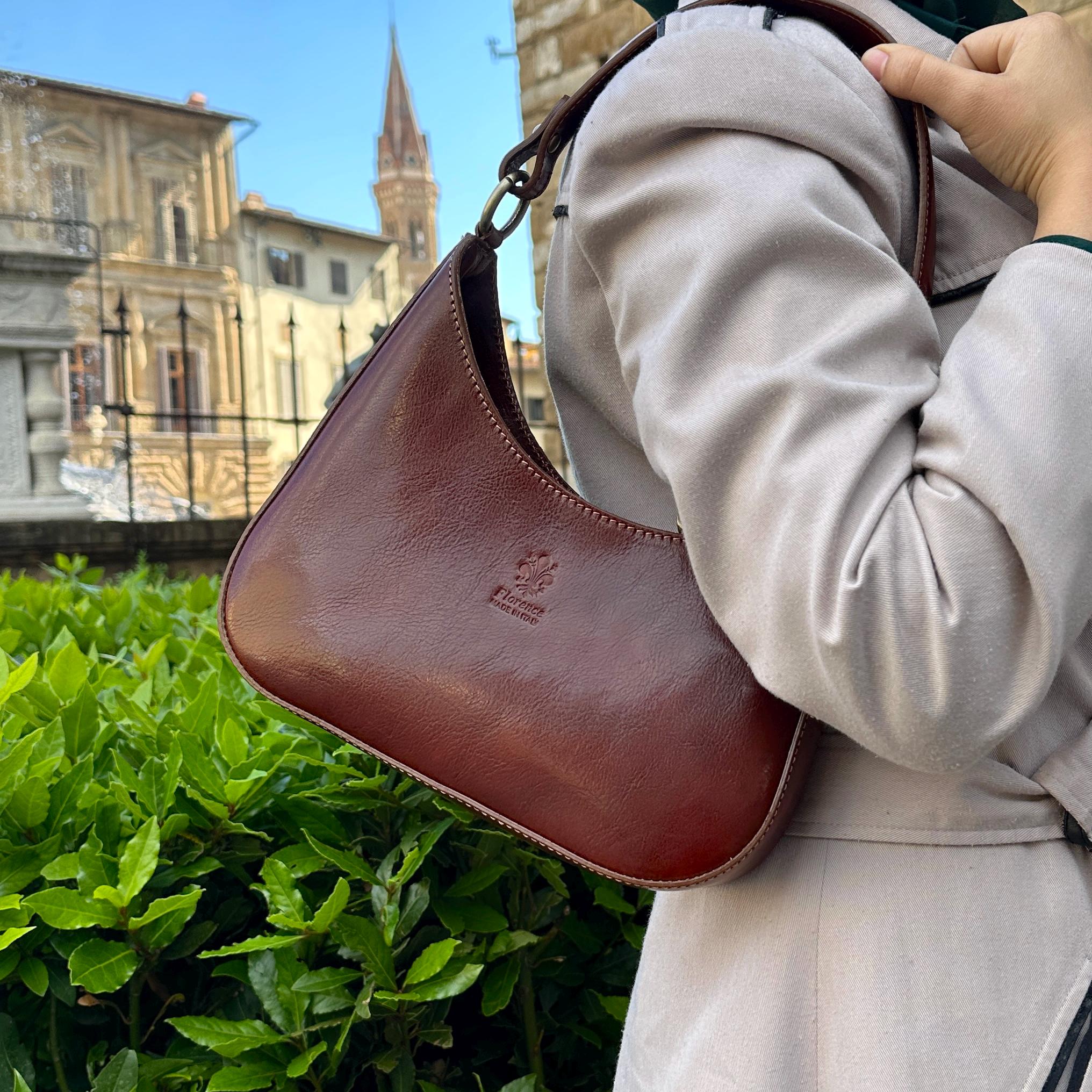 Prada Sac à bandoulière en cuir marron Veau façon poulain Marron foncé