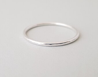 Silver Ring everyday jewellery for women modern minimalist rings skinny hammered ring stackable boho thumb ring