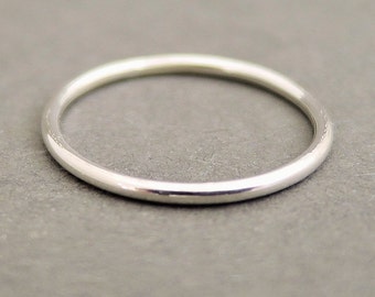 Smooth Silver Ring Minimalist Jewellery plain stacking ring for women 16 gauge thin sterling silver band