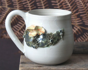 Stoneware Tea Cup  "Cantharellus" -