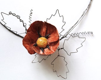 Wreath with ceramic poppy flower and iron wire - stoneware