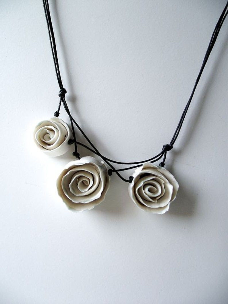 Porcelain Necklace Three White Porcelain Roses a Fresh Necklace from Italy Limoges Porcelain image 2