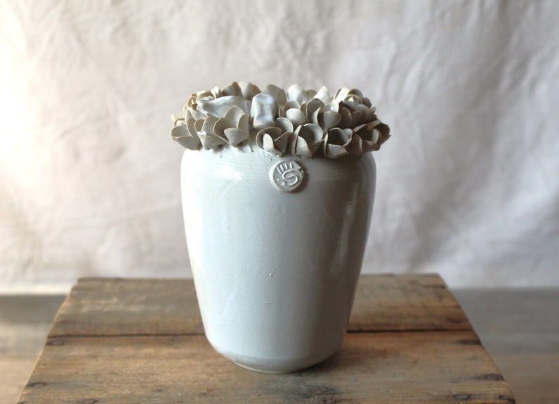Hydrangea with birds Stoneware Vase Handmade Ceramics image 4
