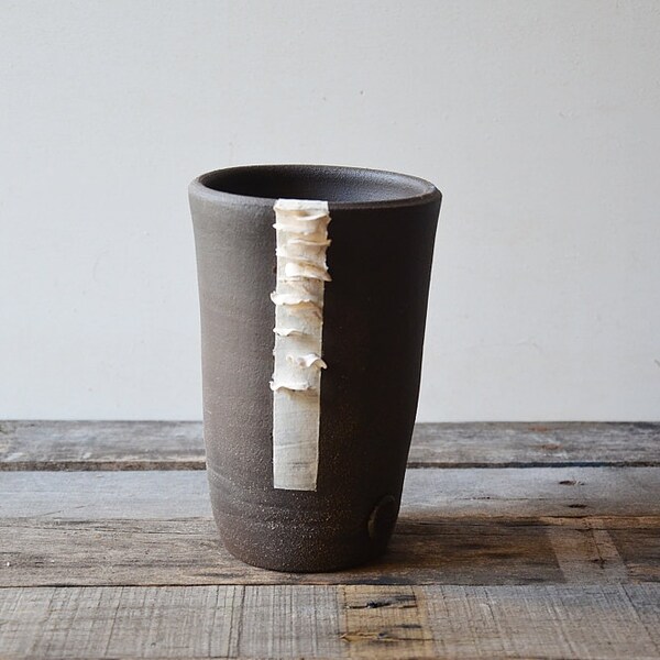 Black stoneware open vase with porcelain organic application - decorative vase - Stoneware (grès) Bowl