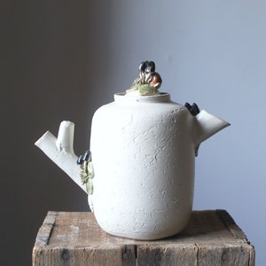 Stoneware Teapot with blu mushrooms and little snail MADE TO ORDER Stoneware Teapot 画像 5