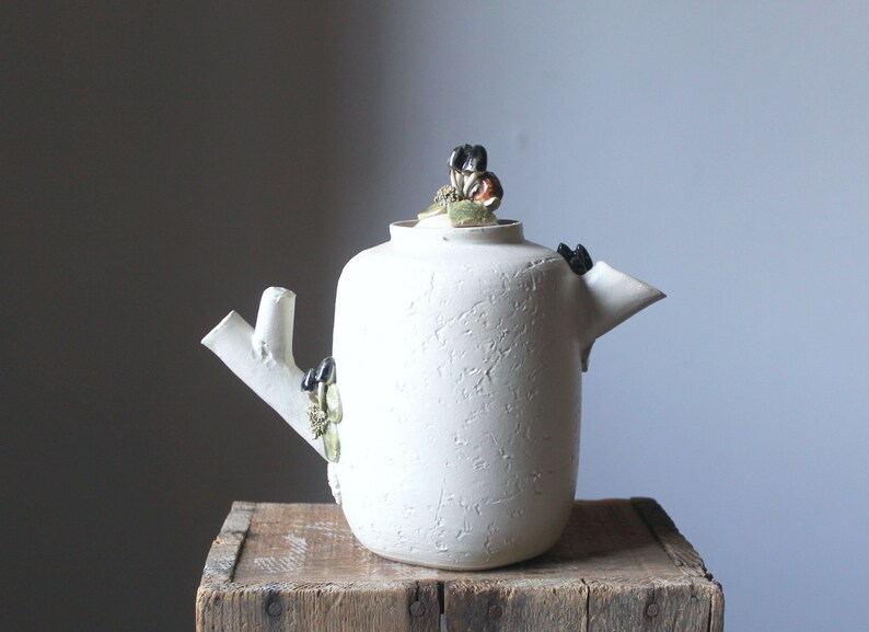 Stoneware Teapot with blu mushrooms and little snail MADE TO ORDER Stoneware Teapot 画像 5