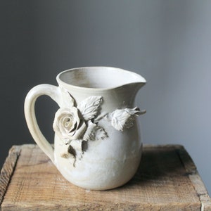 Alice in wonderland Milk pitcher with roses -  ivory glaze - Stoneware