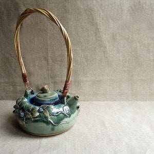 Teapot "The nightingale" -  from the H.C. Andersen tale