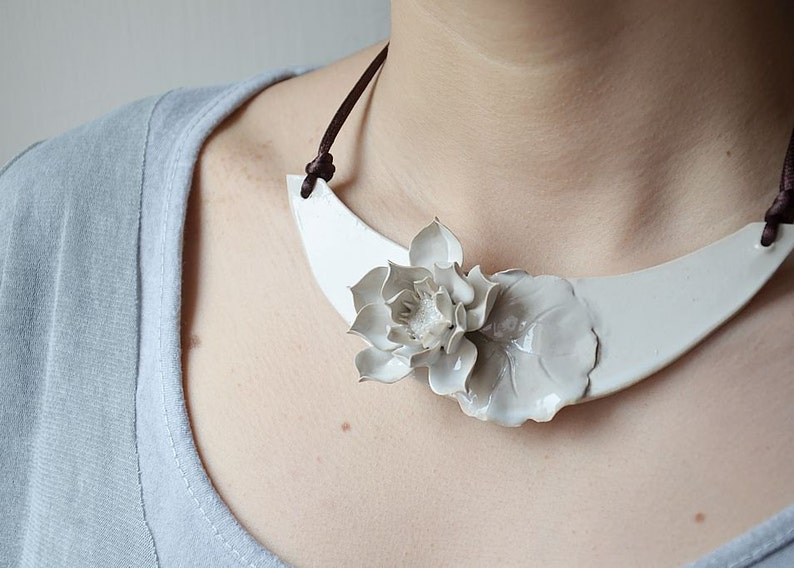 Stoneware Necklace waterlily Waterlily Necklace Statement Necklace image 2