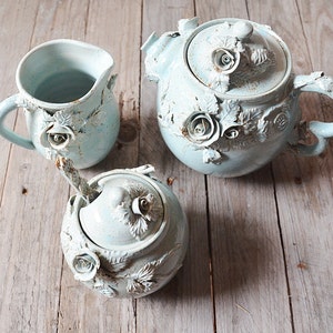 Set Alice in wonderland Teapot, creamer, sugar bowl and little teaspoon MADE TO ORDER Stoneware with roses in light blue glaze image 2