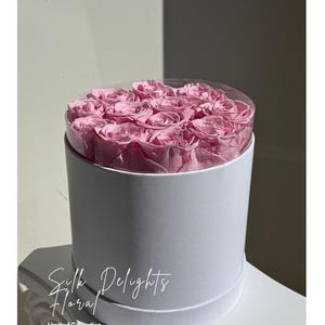 Natural Preserved Roses that last 5+ years for Birthdays, Anniversaries, Weddings, Mother’s Day, Valentine’s Day, and Any Other Occassion