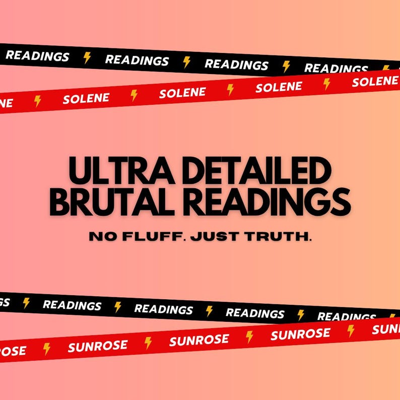 Puede incluir: Imagen con un fondo degradado de melocot&oacute;n y amarillo. El texto "ULTRA DETAILED BRUTAL READINGS" est&aacute; en letras negras grandes y en negrita. Cintas negras y rojas con texto y rayos cruzan la imagen.