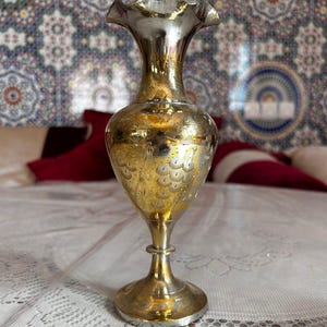 Vintage Gold Metal Vase with Intricate Engraving & Floral Design – Decorative Home Accent for Table Centerpiece