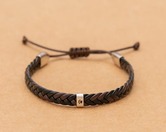 Adjustable Leather Pet Paw Print Bracelet: Personalizable  Name Bracelet. Gift for  Lovers Cat Mom