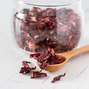 Hibiscus Flower Tea – Premium Dried Petals for Natural Herbal Tea, Baking, and Cocktails
