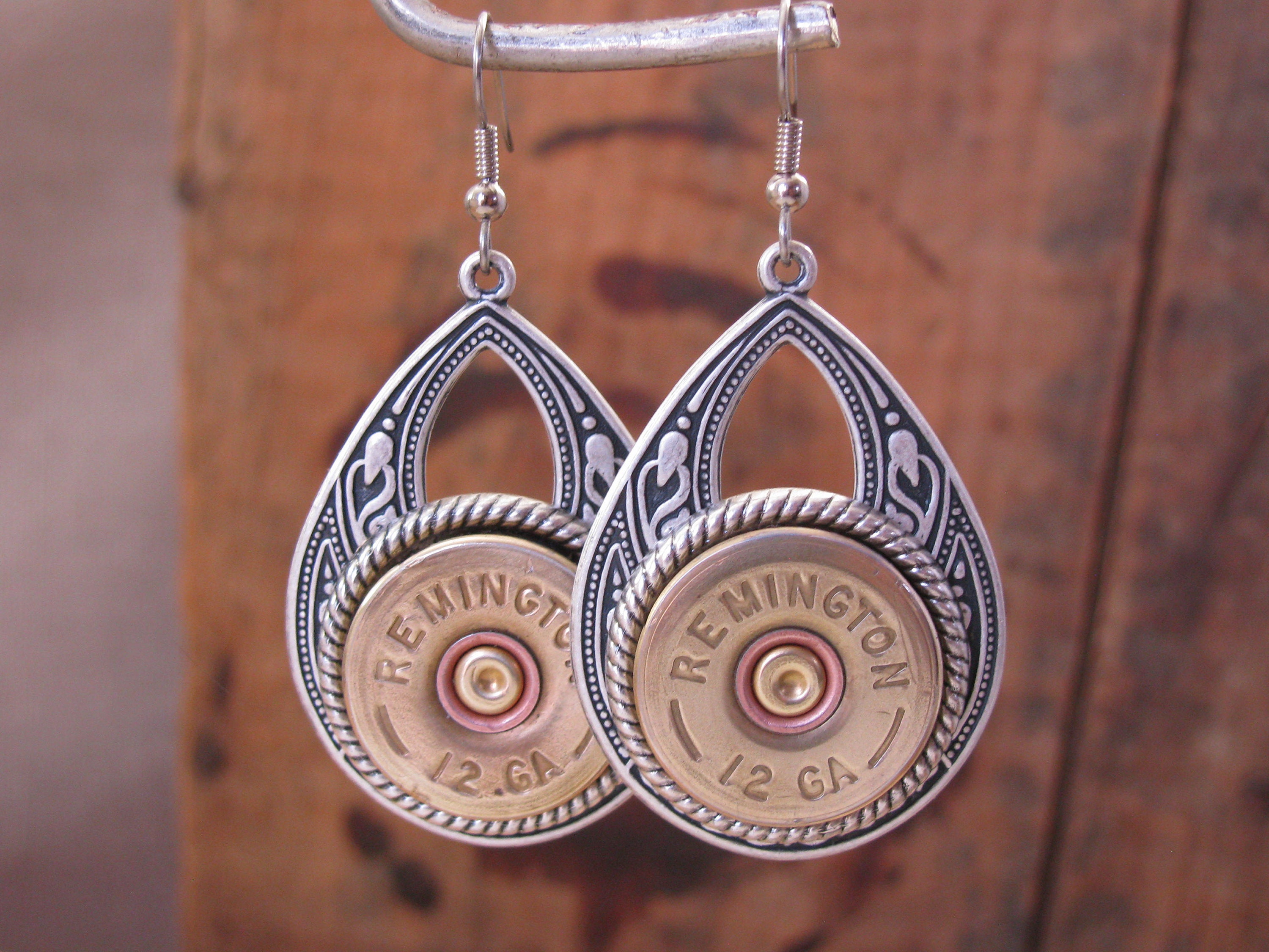 Boucles D'oreilles Goutte Coquille Balle Argent Noir - Motif Pistolet Tireur - Neuf Sans Boîte
