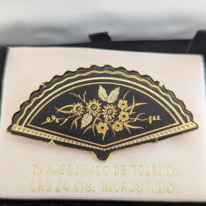 Damascene Toledoware vintage brooch with 24k and 18k gold overlay
