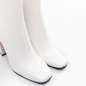 Witte laarzen met hoge hakken, witte laarzen met hoge hakken, witte enkellaarzen van lakleer, witte laarzen met hoge hakken, 8,5 cm, witte laarzen | Tanya A2