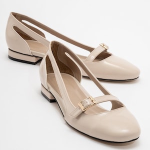 Women Low Heels, Mary Jane Shoes, Vintage Strap Shoes, Low Heels Shoes, Mary Jane Flats, Handmade Shoes, Patent Leather Retro Bridal Shoes