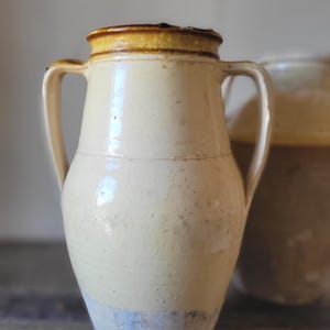 Pot à huile d&#39;olive en terre cuite, vase ancien en céramique, faïence, amphore, début du XXe siècle