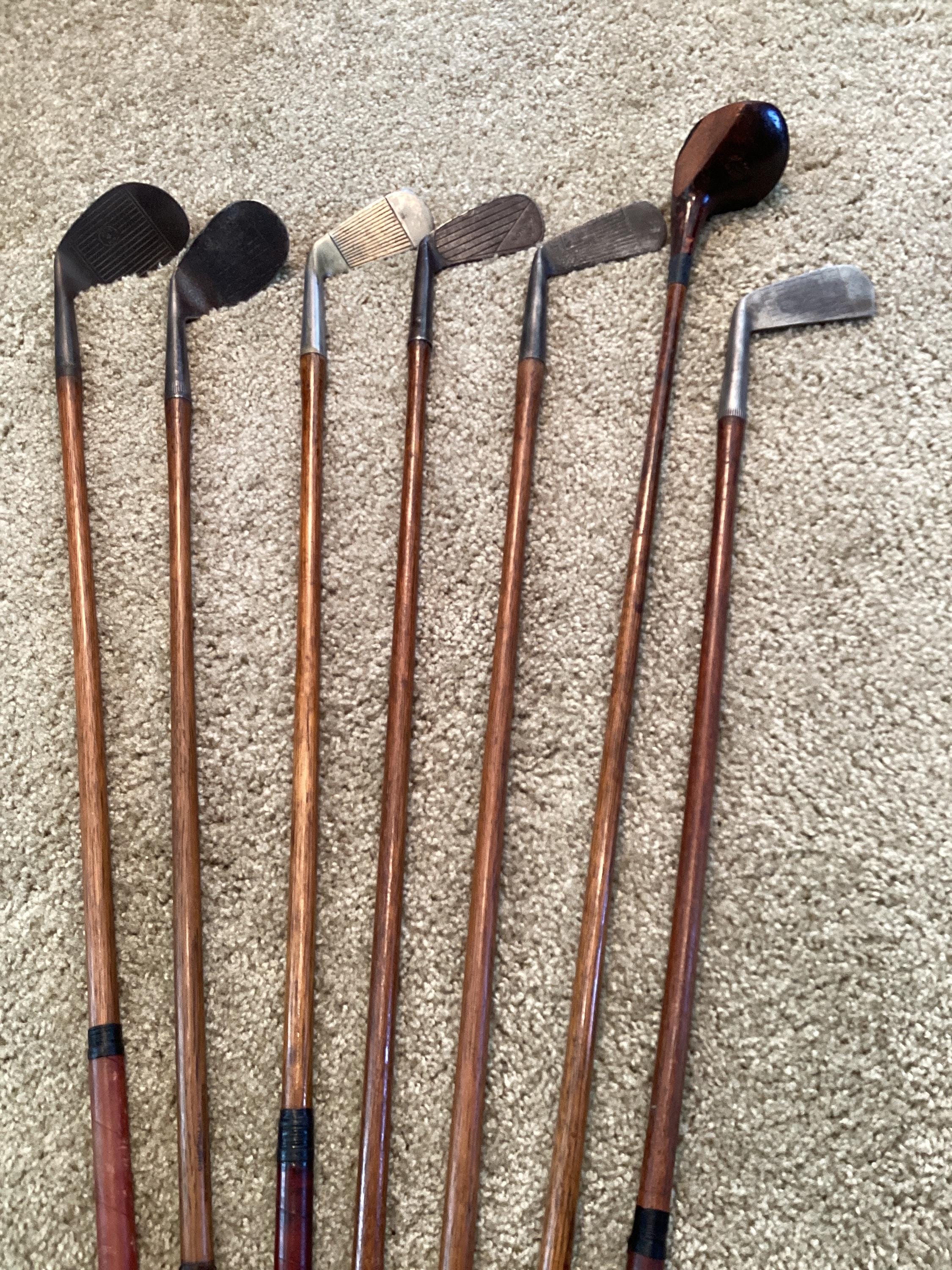 1900年初頭のヒッコリーゴルフクラブ5本セットの出品です。