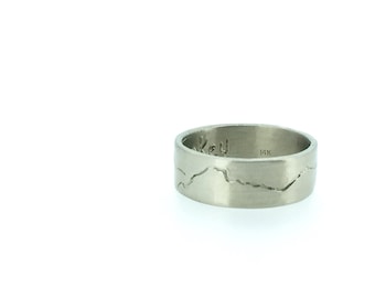 14k gold mountain landscape wedding band ring . engraved mountain bands rings . size 4 5 6 7 8 9 10 11 12 by peacesofindigo