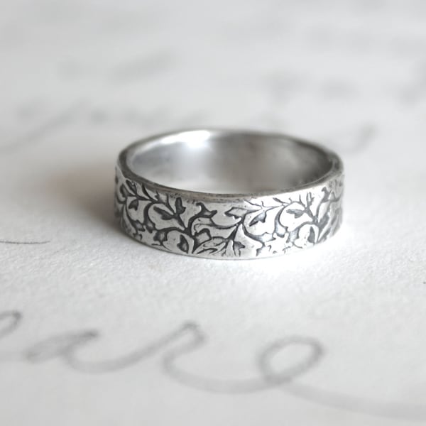 simple silver wedding band ring . commitment ring . unisex engraved vine leaf wedding ring by peacesofindigo