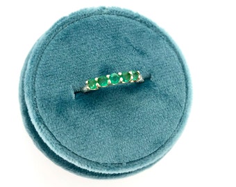five stone emerald wedding band . twig wedding band ring with emeralds by peacesofindigo . ready to ship size 6 6.5