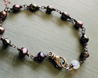 solstice bracelet . rainbow moonstone and peacock pearl bracelet by peacesofindigo . ready to ship gift for her