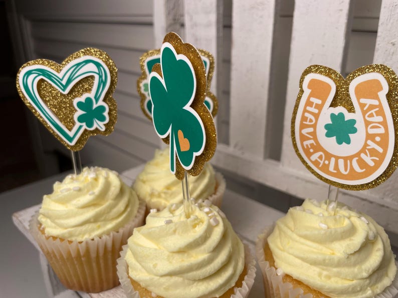 st paddys day cupcake picks