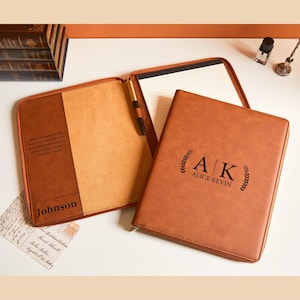 Personalized Leather Portfolio journal, Engraved Journal, Custom Portfolio With Zipper, Personalized Padfolio, Graduation Gift|Business Gift