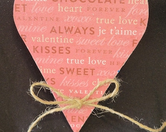 Pretty Valentines Day Magnet, Pink with Valentine Words, Shimmering, Valentines Decor