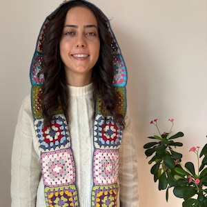 Crochet Balaclava Scarf, Knitted Balaclava, Crochet Floral Scarf Balaclava, Unisex Granny Square Balaclava, Crochet Hooded Scarf