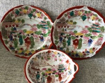 SALE Antique Geisha Girl Porcelain Plates set of 5 Japanese Geisha Girls Geisha Ware Japanese Kutani Japanese China Antique Asian Decor