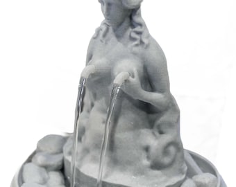 The Lady of Amalfi: 3D-afdrukbare bureaubladfontein – elegante waterpartij geïnspireerd op de Sint-Andreasfontein – alleen digitale bestanden