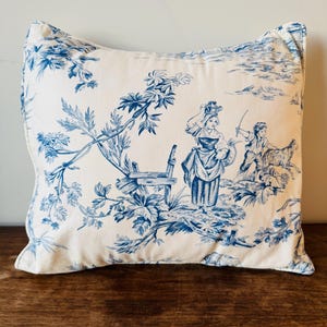 16&quot; Handmade Blue Toile Pillow Cover with Insert