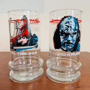 A Pair of 1984s Star Trek Taco Bell Collectible Glasses featuring Lord Kruge and Fal Tor Pan