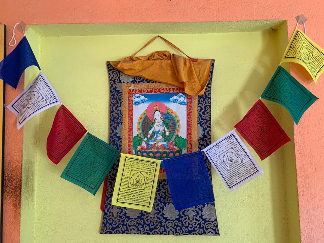 Handmade Buddha of Compassion Prayer Flags With English Translation (6× ...