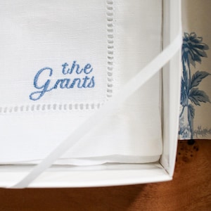 Aangepaste naam geborduurde cocktailservetten | Gastvrouwcadeaus | Chinoiseriecadeaus | Huwelijkscadeaus | Housewarmingcadeaus | Gastvrouwcadeaus