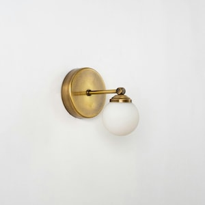 Small Vanity Wall Sconce, Glass Globe Wall Lamp, Brass Mirror Light, Vintage Minimalist Wall Lamp, Modern Powder Room Sconce, Vanity Sconce
