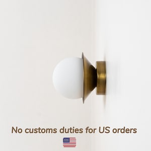 Aplique de pared minimalista con globo de cristal, aplique moderno, lámpara de pared empotrada para tocador, aplique de pared de latón para dormitorio, aplique de pasillo