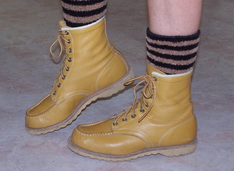 Chukka Boot Leather Tan Lace up 60s work boot size 8