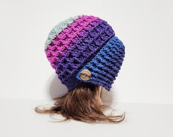 Crochet Cloche Hat: Sparkly Flapper Style with Coconut Button