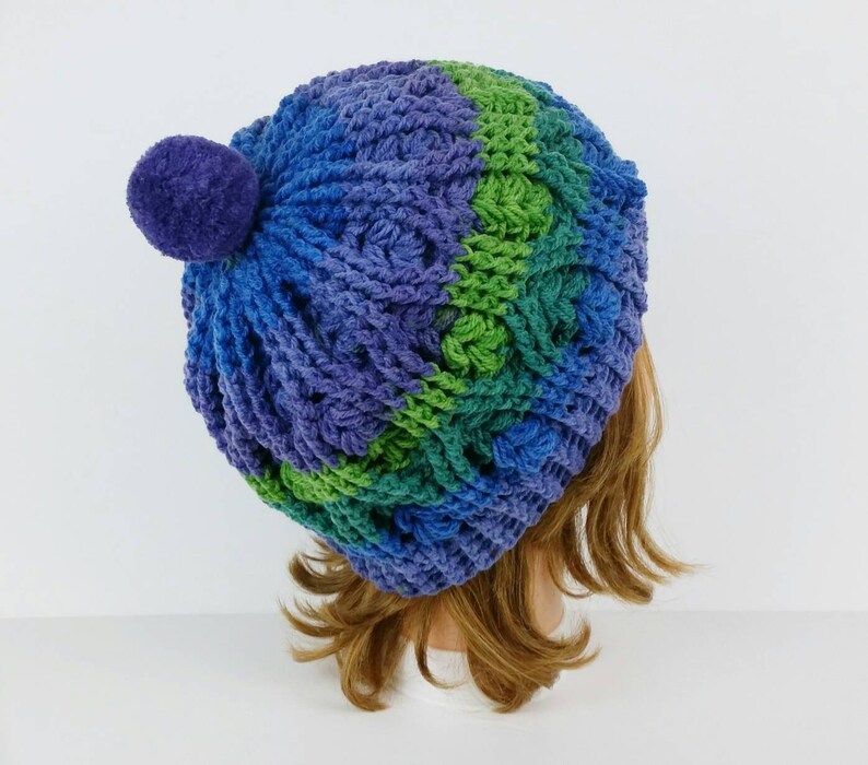 womens green bobble hat
