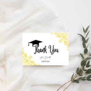 Graduierung Danke Kartenvorlage | Gefaltet 13x18 cm | Personalisierte Grad Cap Karte | Klasse von 2025 druckbar | benutzerdefinierter digitaler Download
