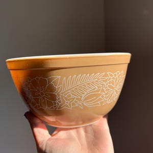Vintage PYREX Woodland Brown Kleine Rührschüssel 402 - Toller Zustand