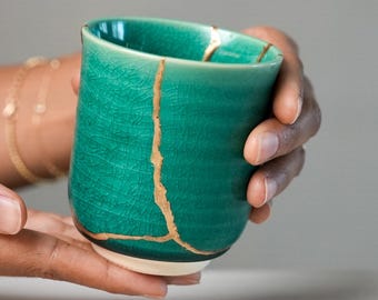 Kintsugi Japanese Tea Cup, Turquoise Gold Repaired Ceramic, Unique Gift for Her, Wabi Sabi, Meaningful gift, Japanese Home Decor